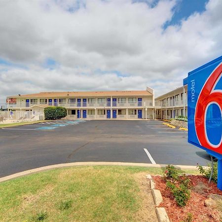 Motel 6 - Oklahoma City Airport 外观 照片