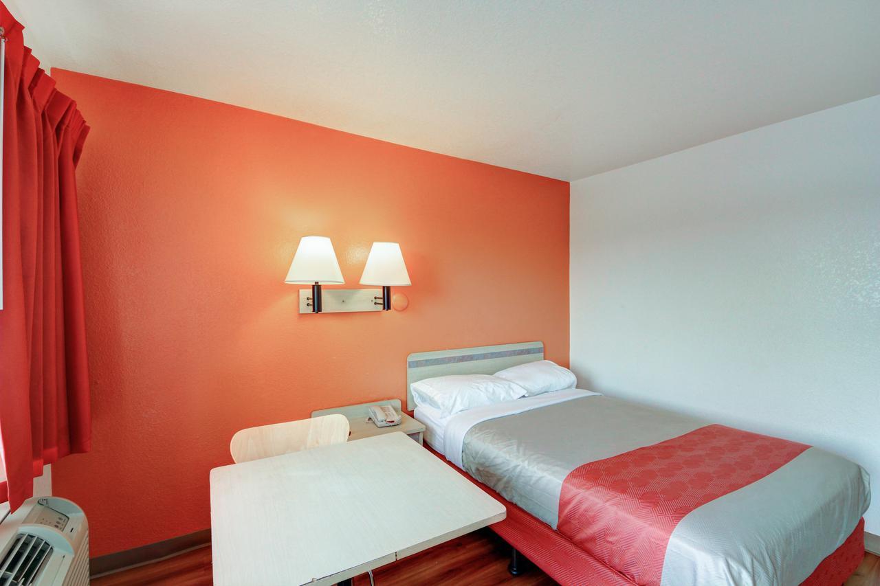 Motel 6 - Oklahoma City Airport 客房 照片